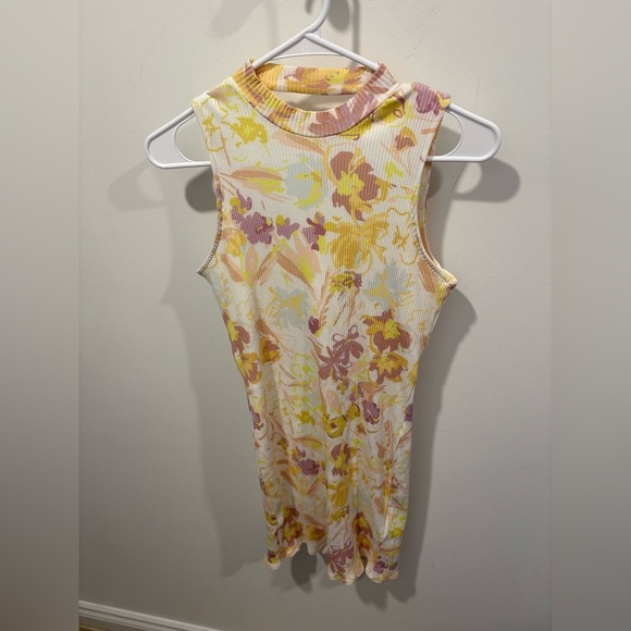 LIKE NEW- TED BAKER -Effi Cutout Twist Back Bodycon Dress - Picture 2 of 10